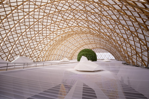 Shigeru Ban. Japan Pavillion, EXPO 2000. Hannover, Germany. Main exhibition space. Image courtesy of Shigeru Ban Architects © Hiroyuki Hirai