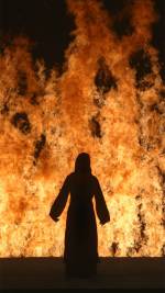 Bill Viola. Fire Woman, 2005. Video/sound installation. Colour high-definition video projection; four channels of sound with subwoofer (4.1), projected image size: 19 ft x 10 ft 8 in (5.8 x 3.25 m), 11:12 minutes. Performer: Robin Bonaccorsi.